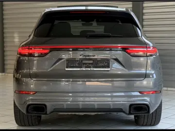 Cayenne 3.0 E-Hybrid Navigation Apple CarPlay Bo