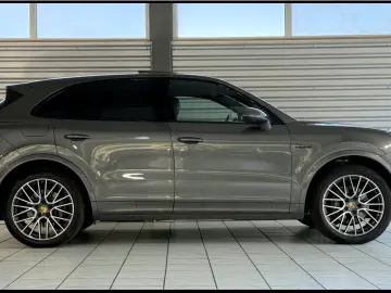 Cayenne 3.0 E-Hybrid Navigation Apple CarPlay Bo