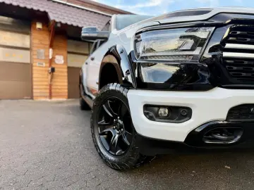 LONGBED V8 SPORT LIFT 4X4 AHK OFFROAD GARANTIE