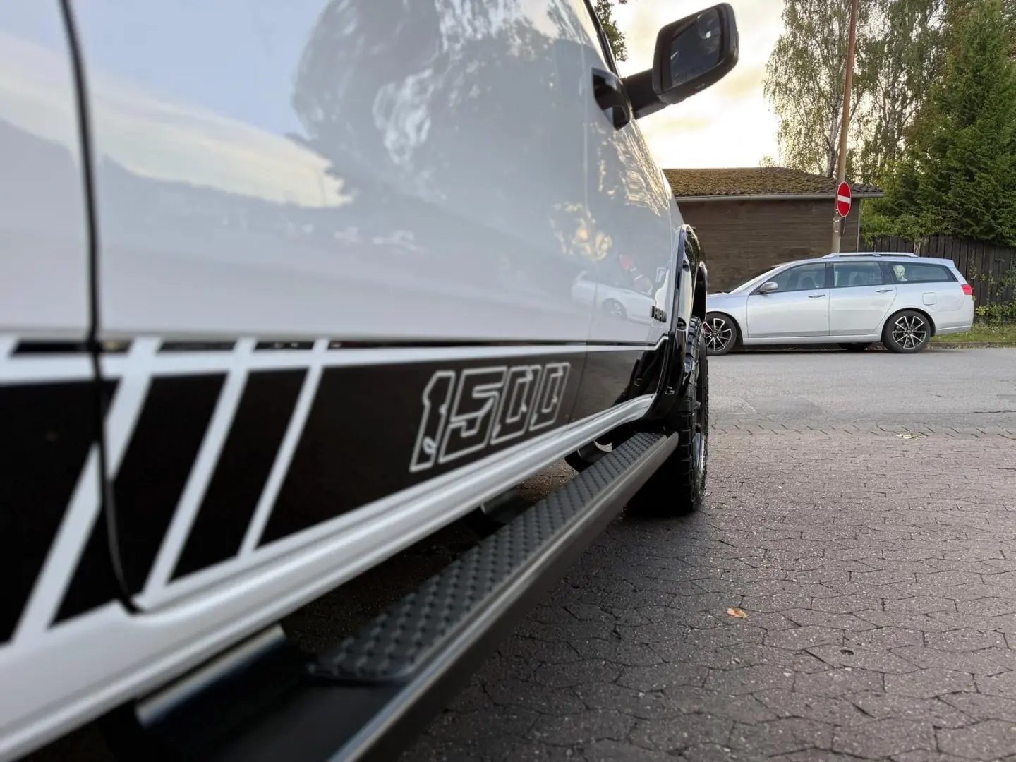 LONGBED V8 SPORT LIFT 4X4 AHK OFFROAD GARANTIE