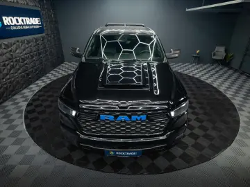 RAM 3.0 MY 25 TWIN TURBO BLACK EDITION  LED 19%