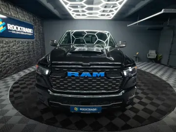 RAM 3.0 MY 25 TWIN TURBO BLACK EDITION  LED 19%