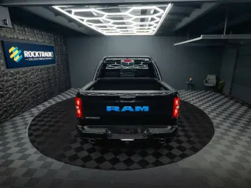 RAM 3.0 MY 25 TWIN TURBO BLACK EDITION  LED 19%