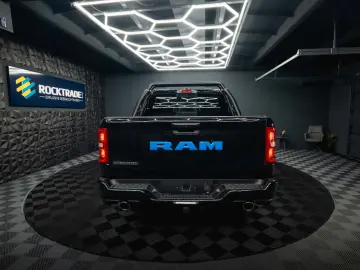 RAM 3.0 MY 25 TWIN TURBO BLACK EDITION  LED 19%