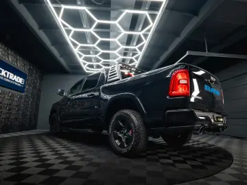 RAM 3.0 MY 25 TWIN TURBO BLACK EDITION  LED 19%