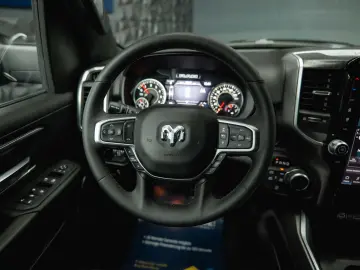 RAM 3.0 MY 25 TWIN TURBO BLACK EDITION  LED 19%