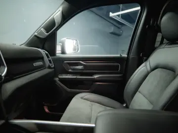 RAM 3.0 MY 25 TWIN TURBO BLACK EDITION  LED 19%