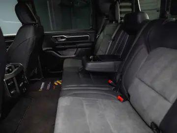 RAM 3.0 MY 25 TWIN TURBO BLACK EDITION  LED 19%