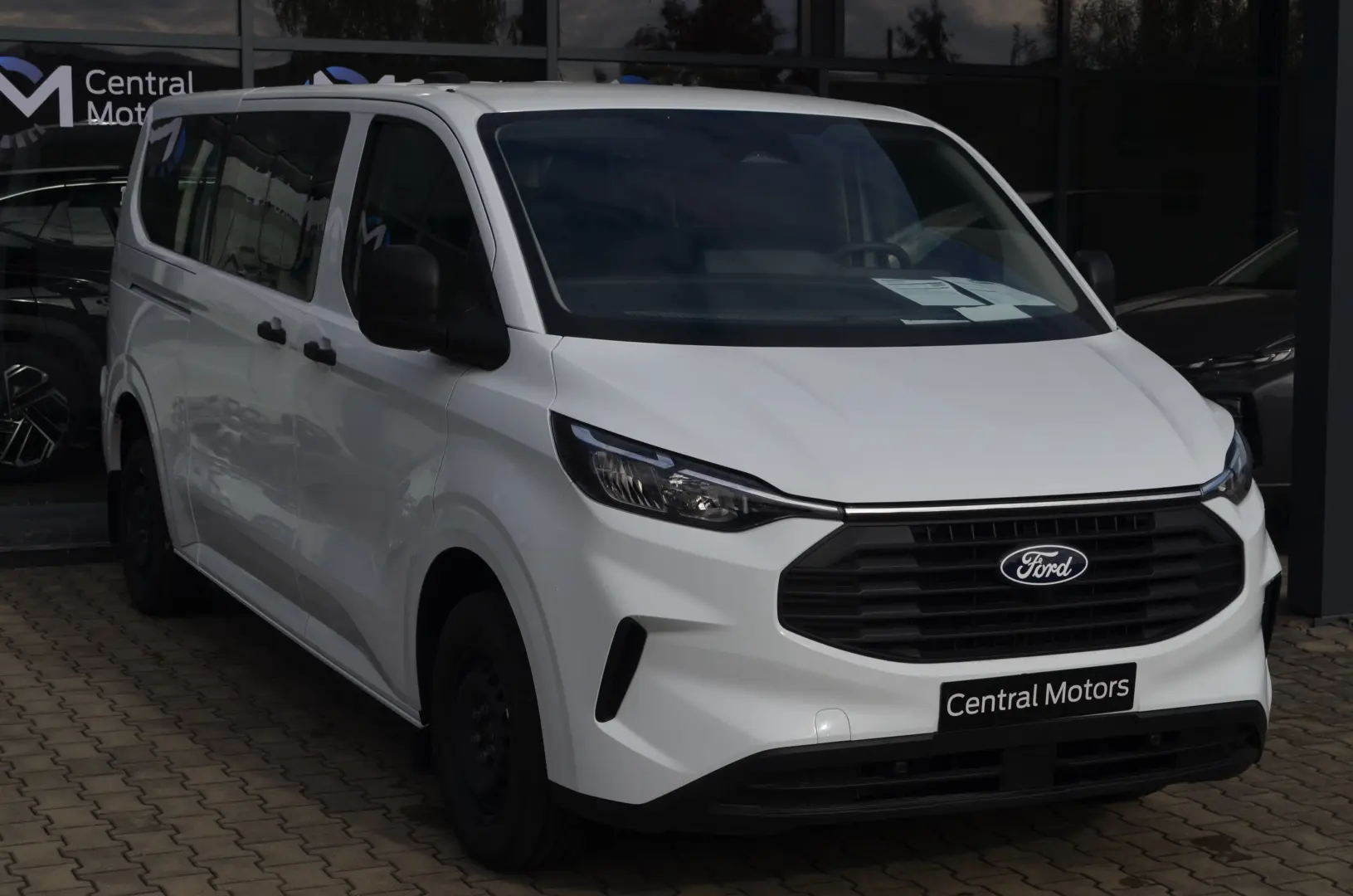 Ford Noul Transit Custom Kombi-M1 320L L2H1 Trend