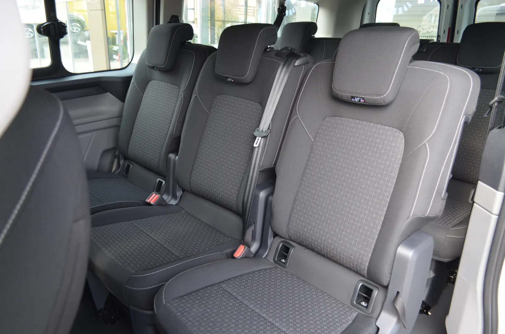 Ford Noul Transit Custom Kombi-M1 320L L2H1 Trend