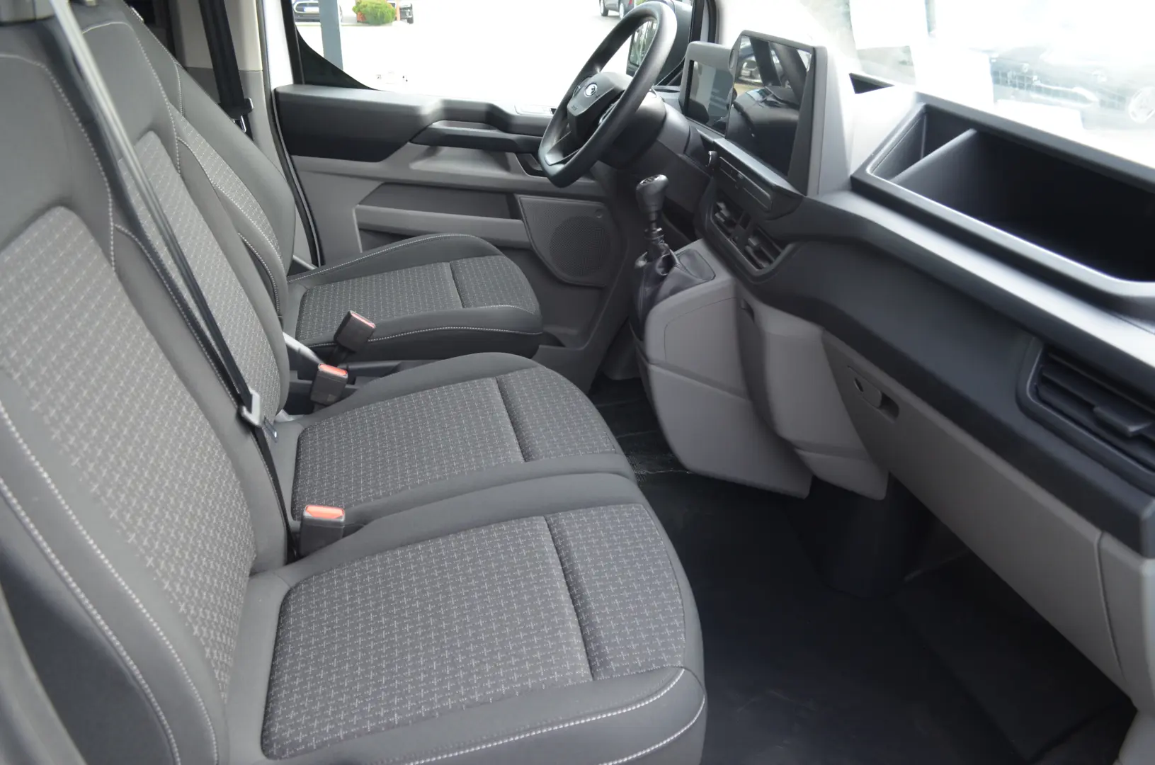 Ford Noul Transit Custom Kombi-M1 320L L2H1 Trend