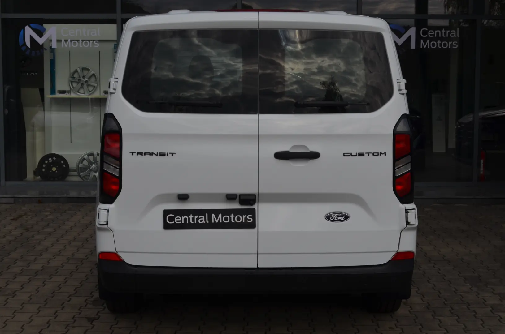 Ford Noul Transit Custom Kombi-M1 320L L2H1 Trend