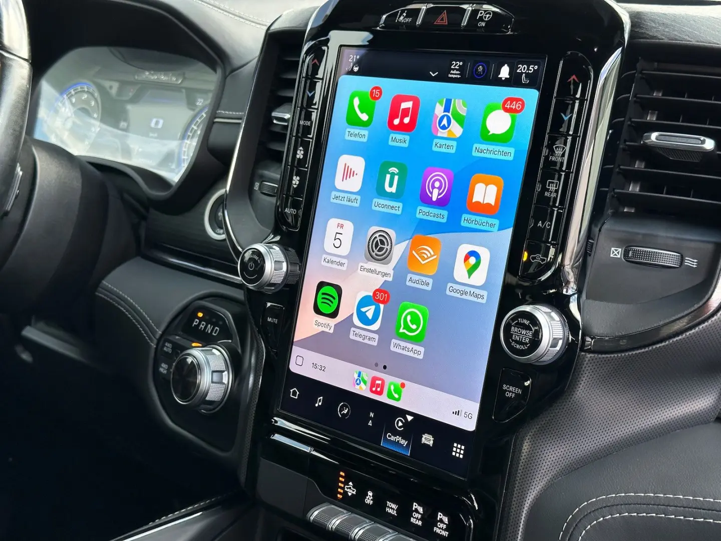 RAM 1500 Limited Luftf. HUD LED 360  ACC E-Steps