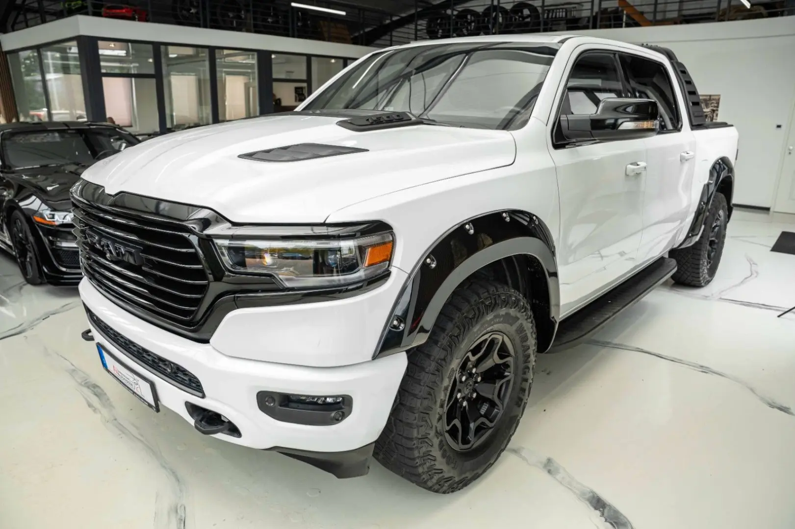 RAM 5 7 Hemi LIMITED BRC GAS  LED VOLL