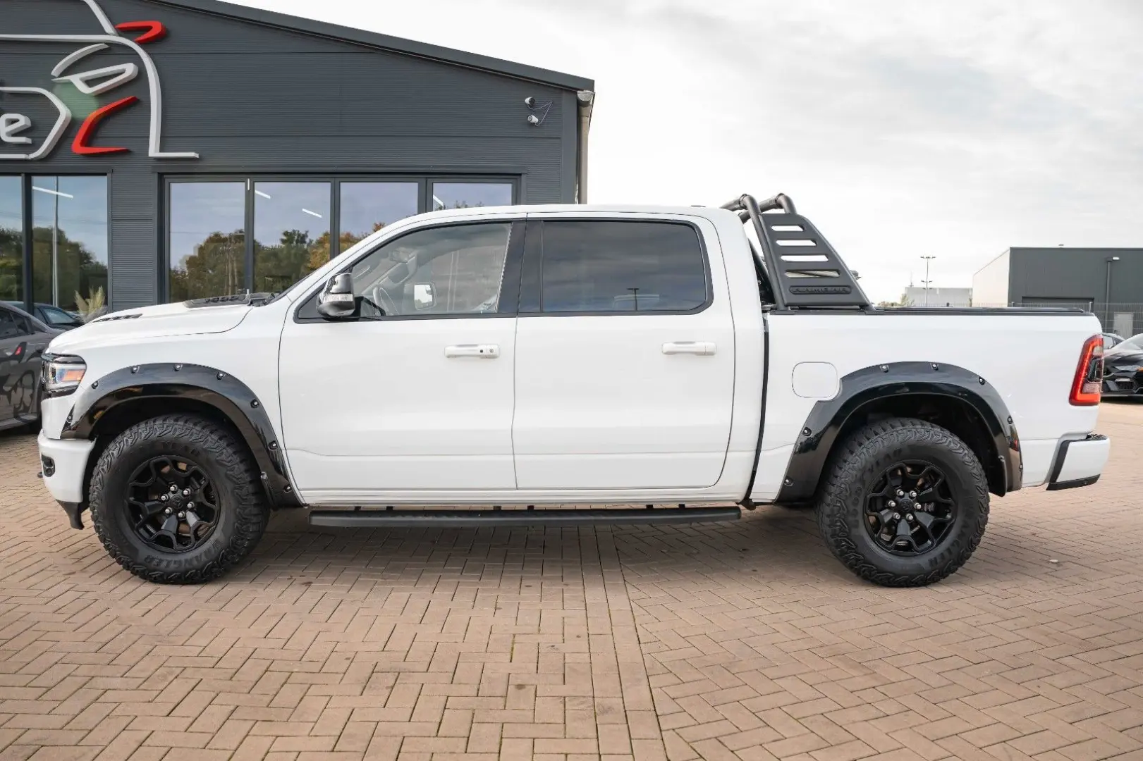 RAM 5 7 Hemi LIMITED BRC GAS  LED VOLL