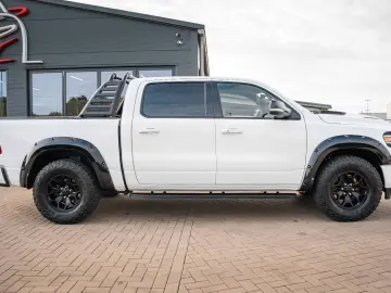 RAM 5 7 Hemi LIMITED BRC GAS  LED VOLL