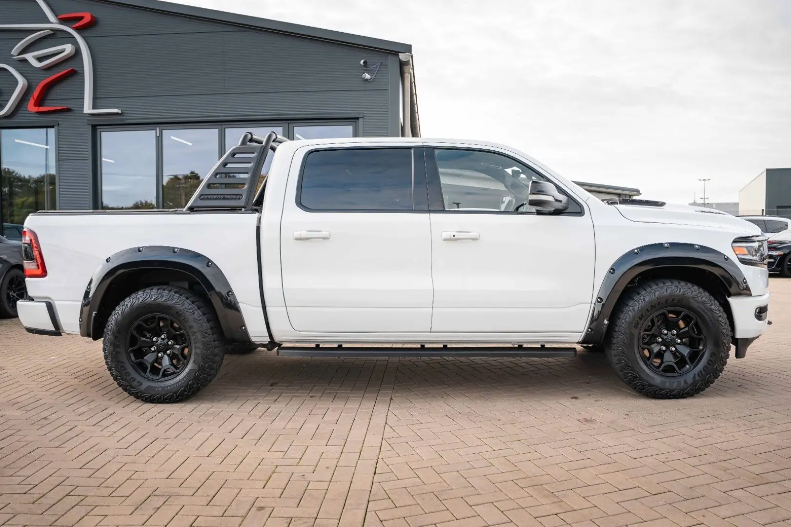 RAM 5 7 Hemi LIMITED BRC GAS  LED VOLL
