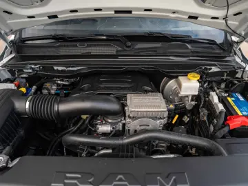 RAM 5 7 Hemi LIMITED BRC GAS  LED VOLL
