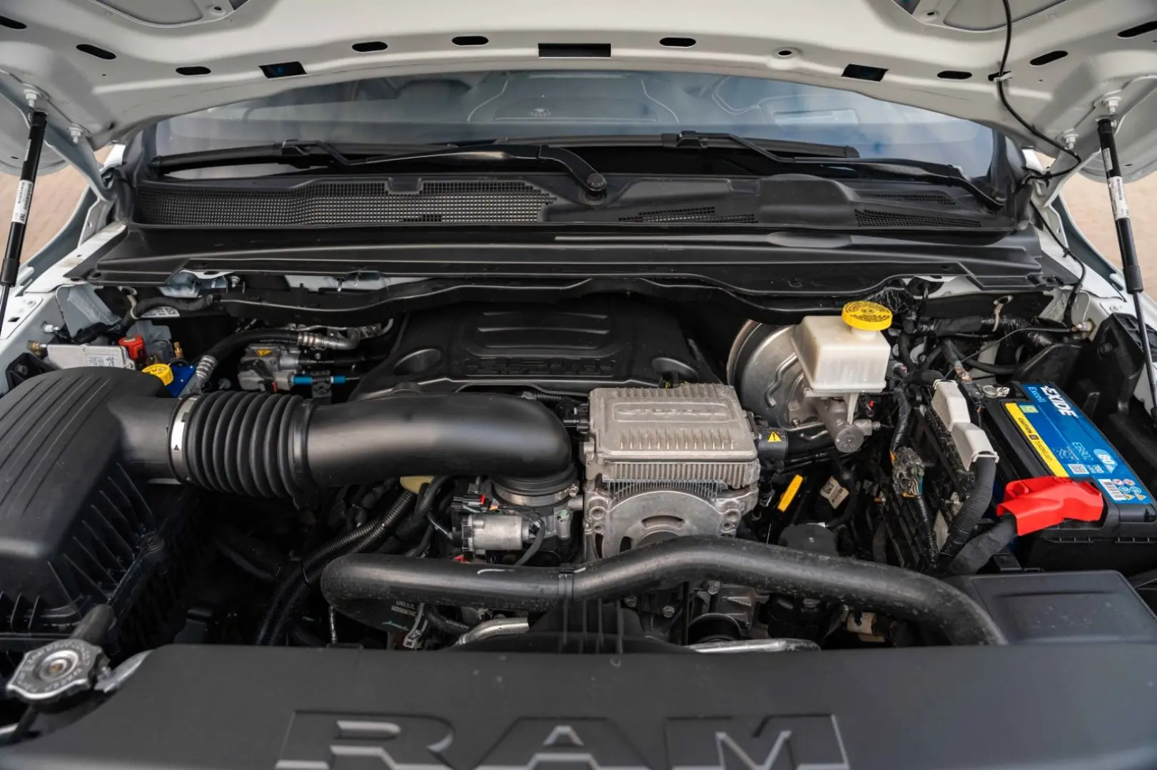 RAM 5 7 Hemi LIMITED BRC GAS  LED VOLL