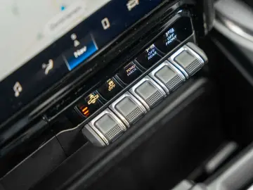 RAM 5 7 Hemi LIMITED BRC GAS  LED VOLL