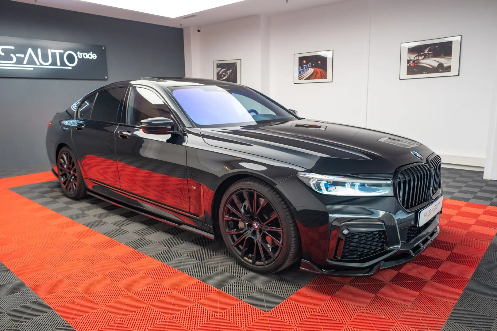 2021 BMW 740 xDrive M Sport B&W Panoramic
