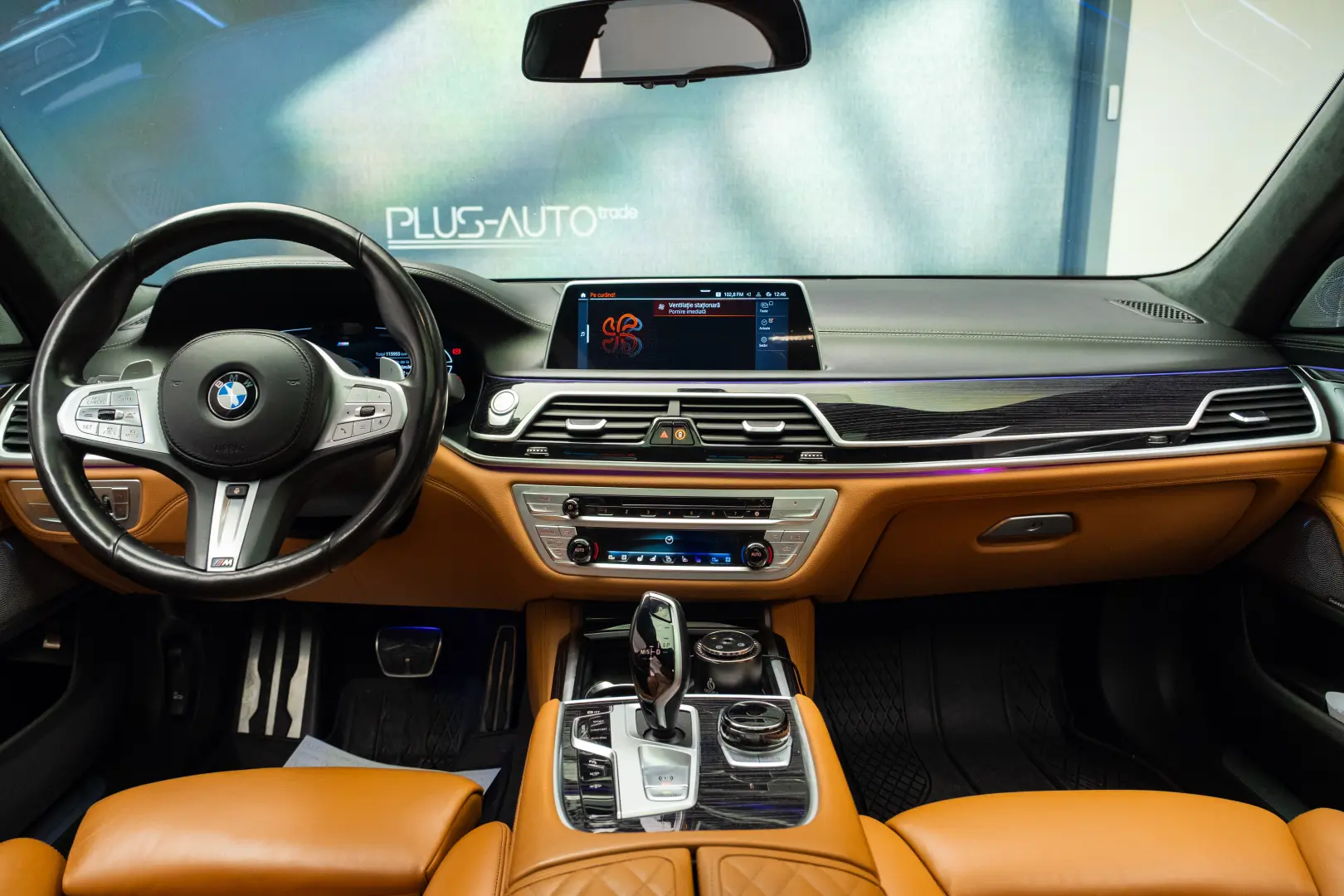 2021 BMW 740 xDrive M Sport B&W Panoramic