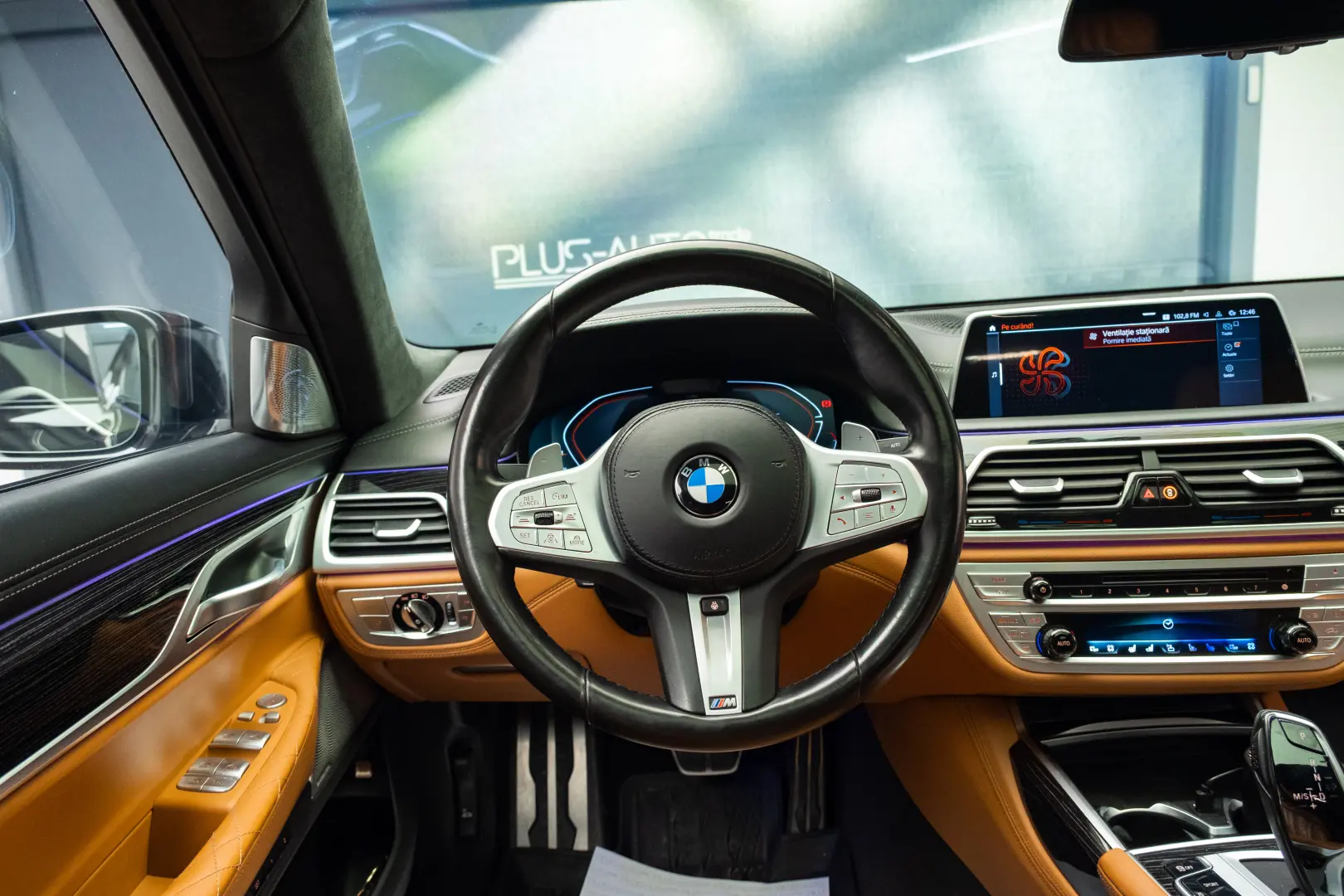2021 BMW 740 xDrive M Sport B&W Panoramic