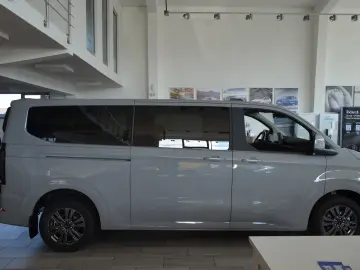 Ford Noul Tourneo Custom Bus 320L L2H1 Titanium