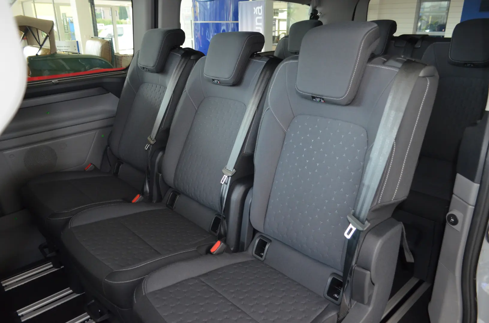 Ford Noul Tourneo Custom Bus 320L L2H1 Titanium