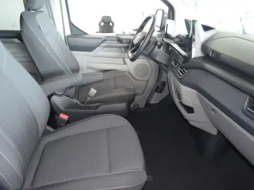 Ford Noul Tourneo Custom Bus 320L L2H1 Titanium