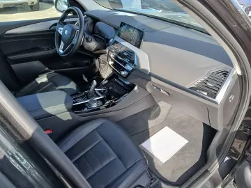 X3 xDrive 30 e VollLeder AHK 360 HiFi LED LiveCo