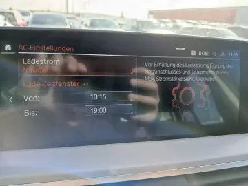 X3 xDrive 30 e VollLeder AHK 360 HiFi LED LiveCo