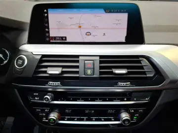 X3 xDrive 30e Advantage Steptronic Sitzbelüftung