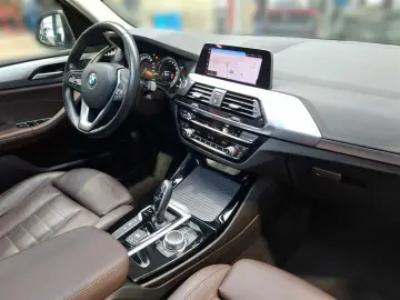 X3 xDrive 30e Advantage Steptronic Sitzbelüftung