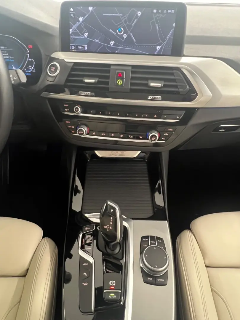 X3 30e xDrive PANO HUD TOTW LIVE PROFESSIONAL