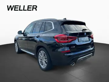X3 xDrive 30e Luxury Line LC  HIFI DAB adLED 19