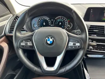 X3 xDrive 30e Luxury Line LC  HIFI DAB adLED 19