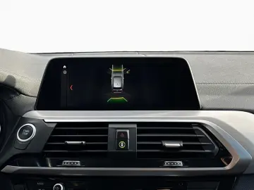 X3 xDrive 30e Luxury Line LC  HIFI DAB adLED 19