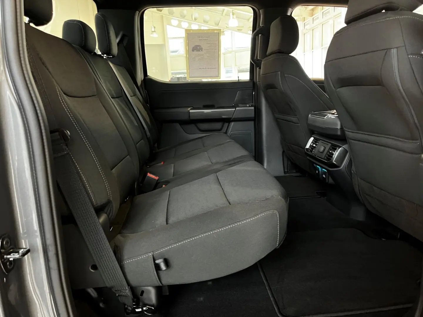 F 150 XLT SuperCrew ACC PDC KeyFree NAV LED AHK