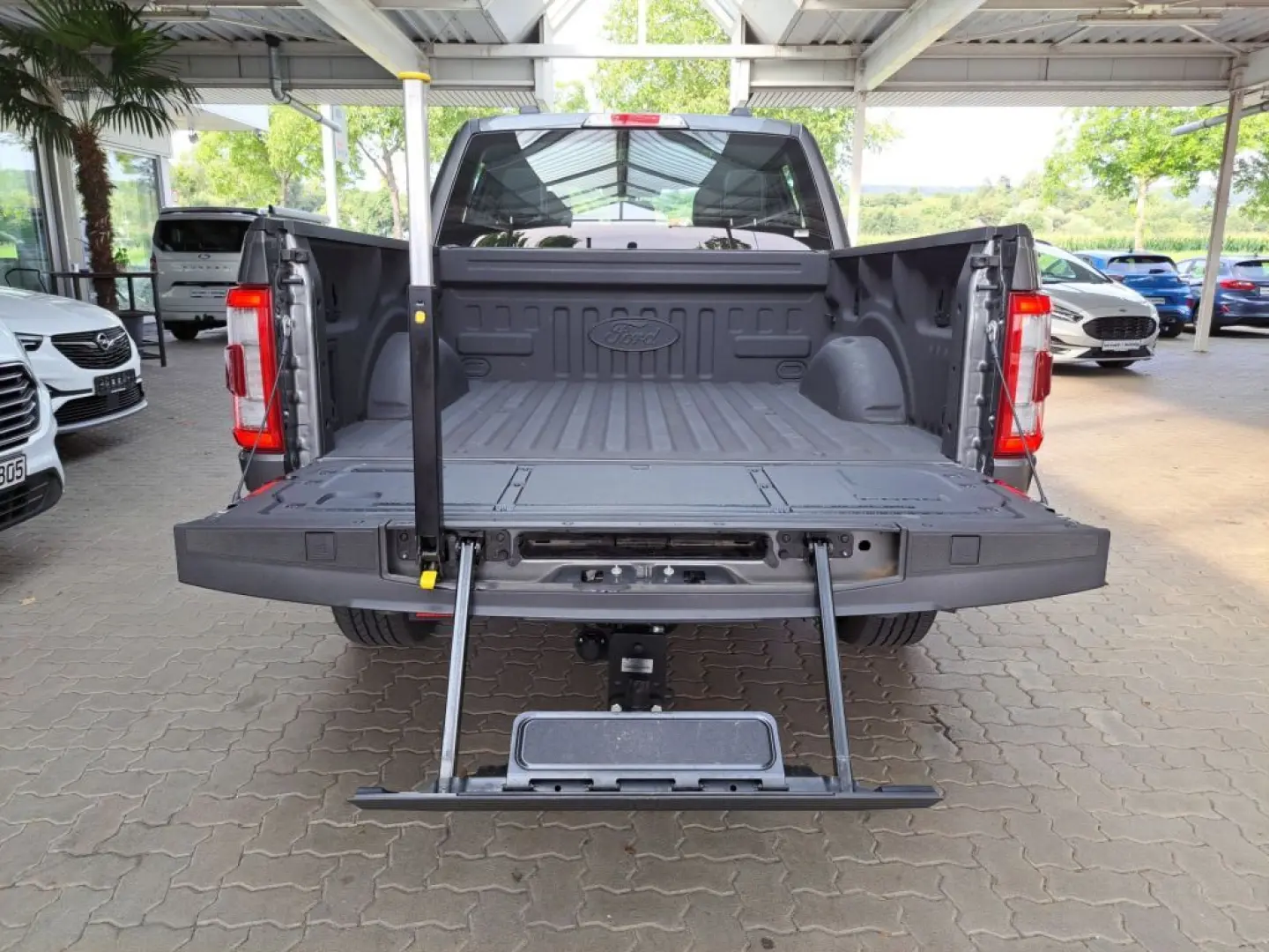 F-150 5 0L Ti-VCT V8 SuperCrew Lariat FX4 EU