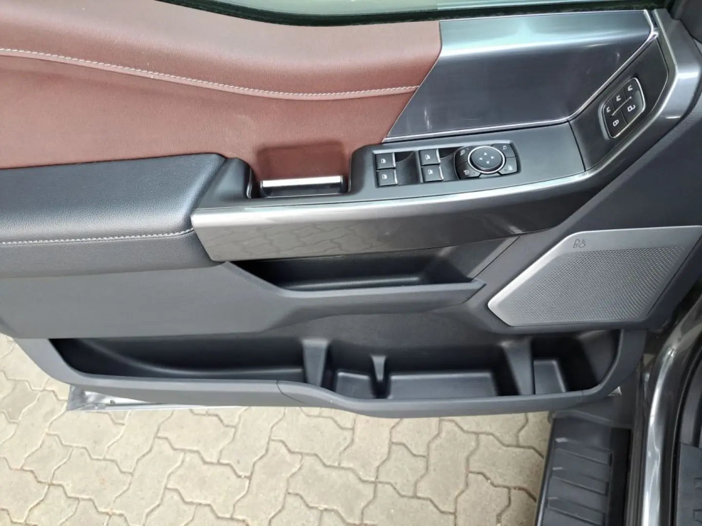 F-150 5 0L Ti-VCT V8 SuperCrew Lariat FX4 EU