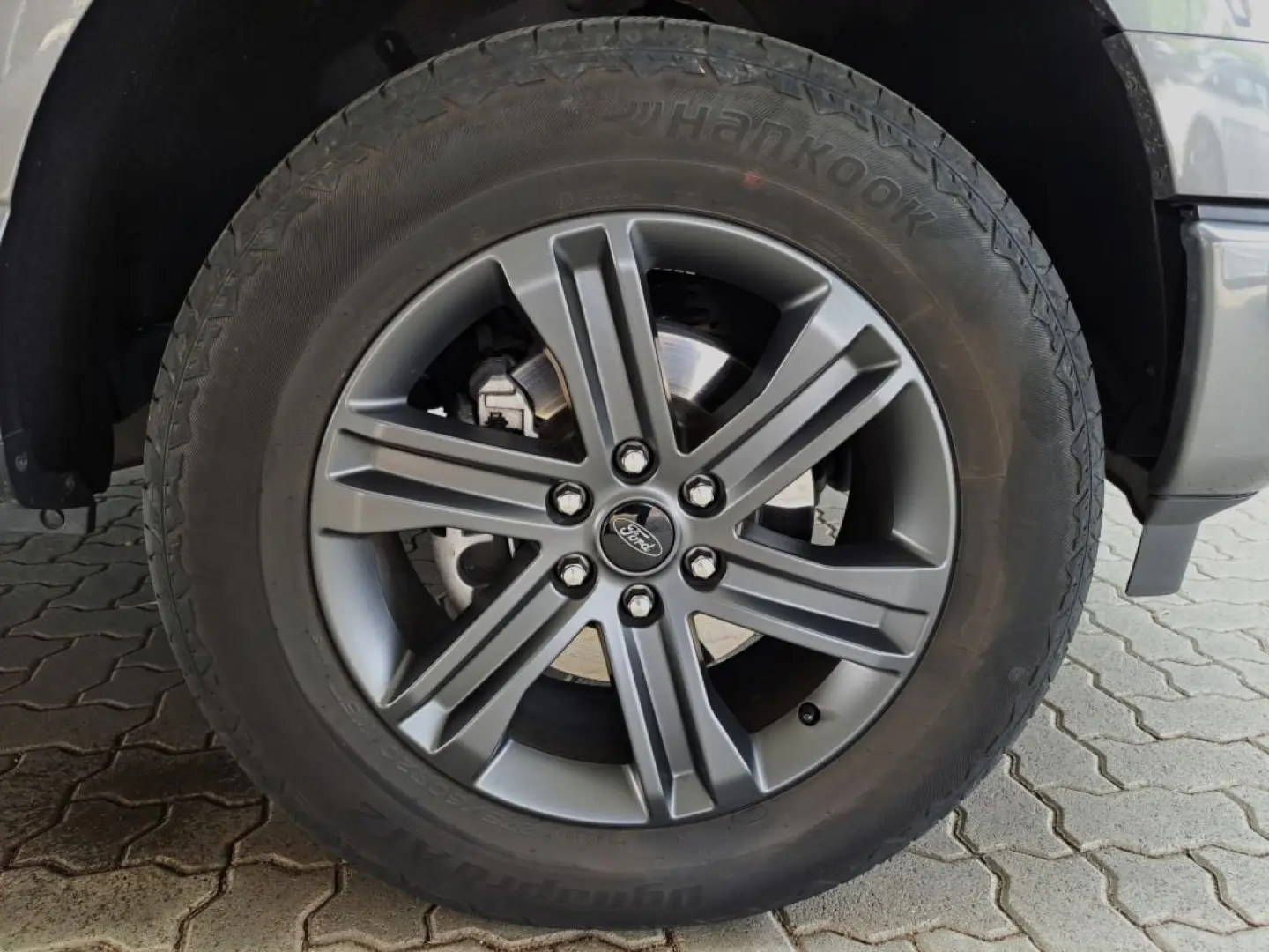 F-150 5 0L Ti-VCT V8 SuperCrew Lariat FX4 EU