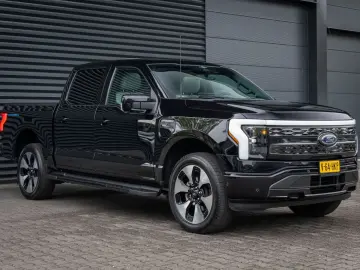 F 150 F-150 Lightning Platinum Extended Range