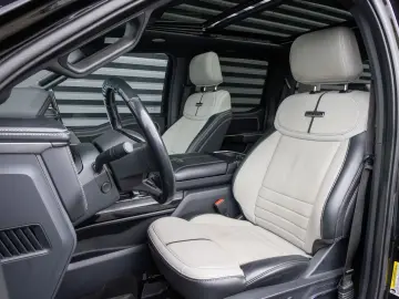 F 150 F-150 Lightning Platinum Extended Range