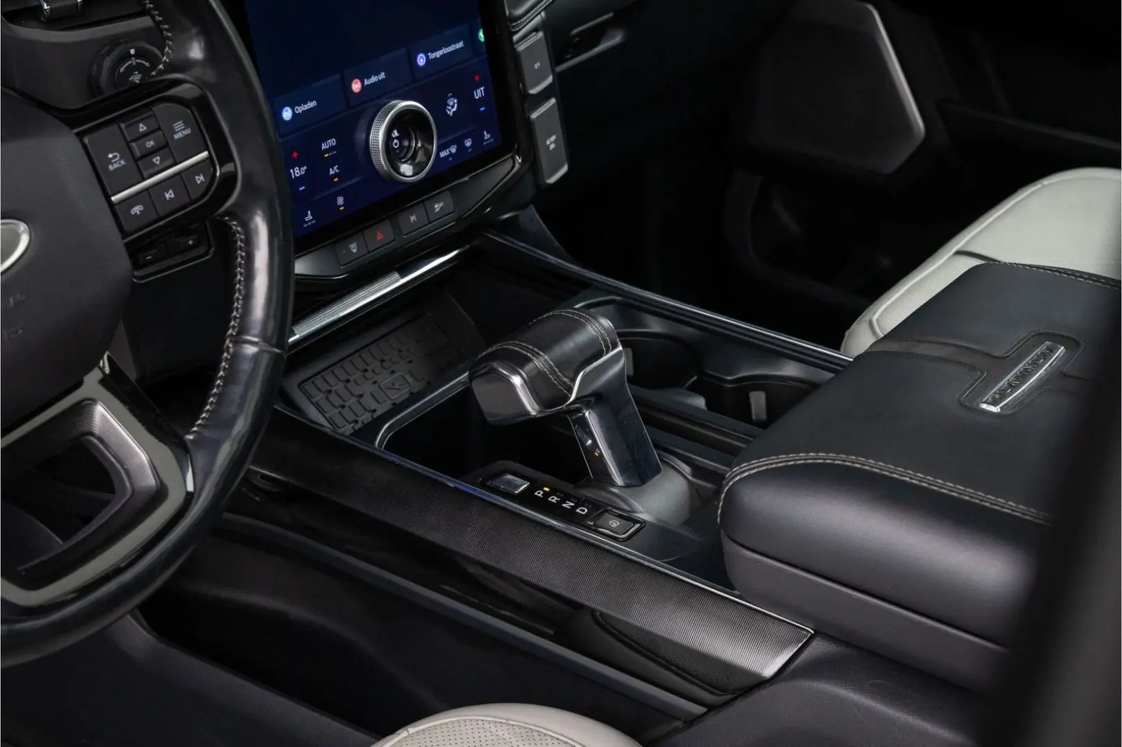 F 150 F-150 Lightning Platinum Extended Range