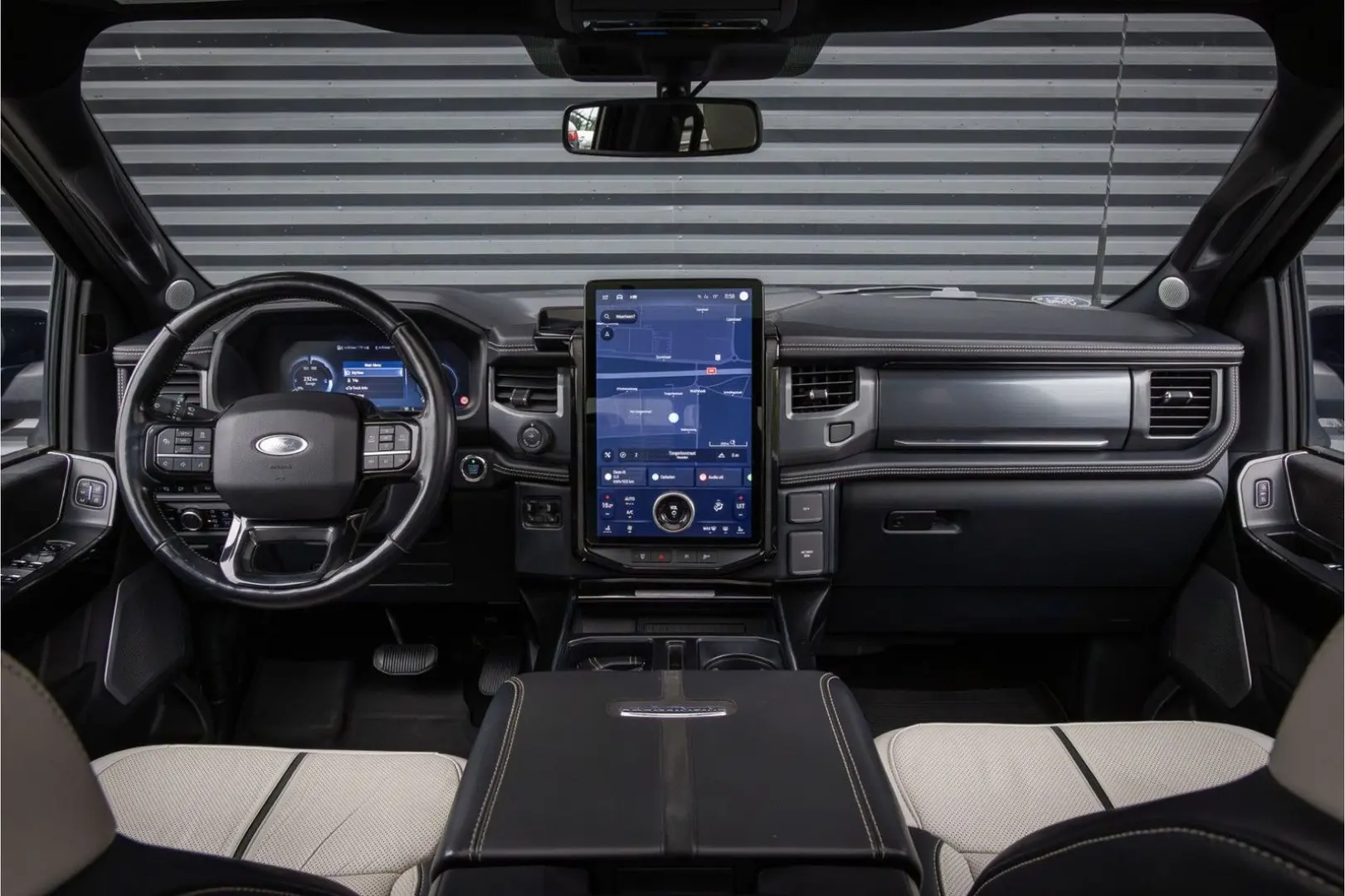 F 150 F-150 Lightning Platinum Extended Range