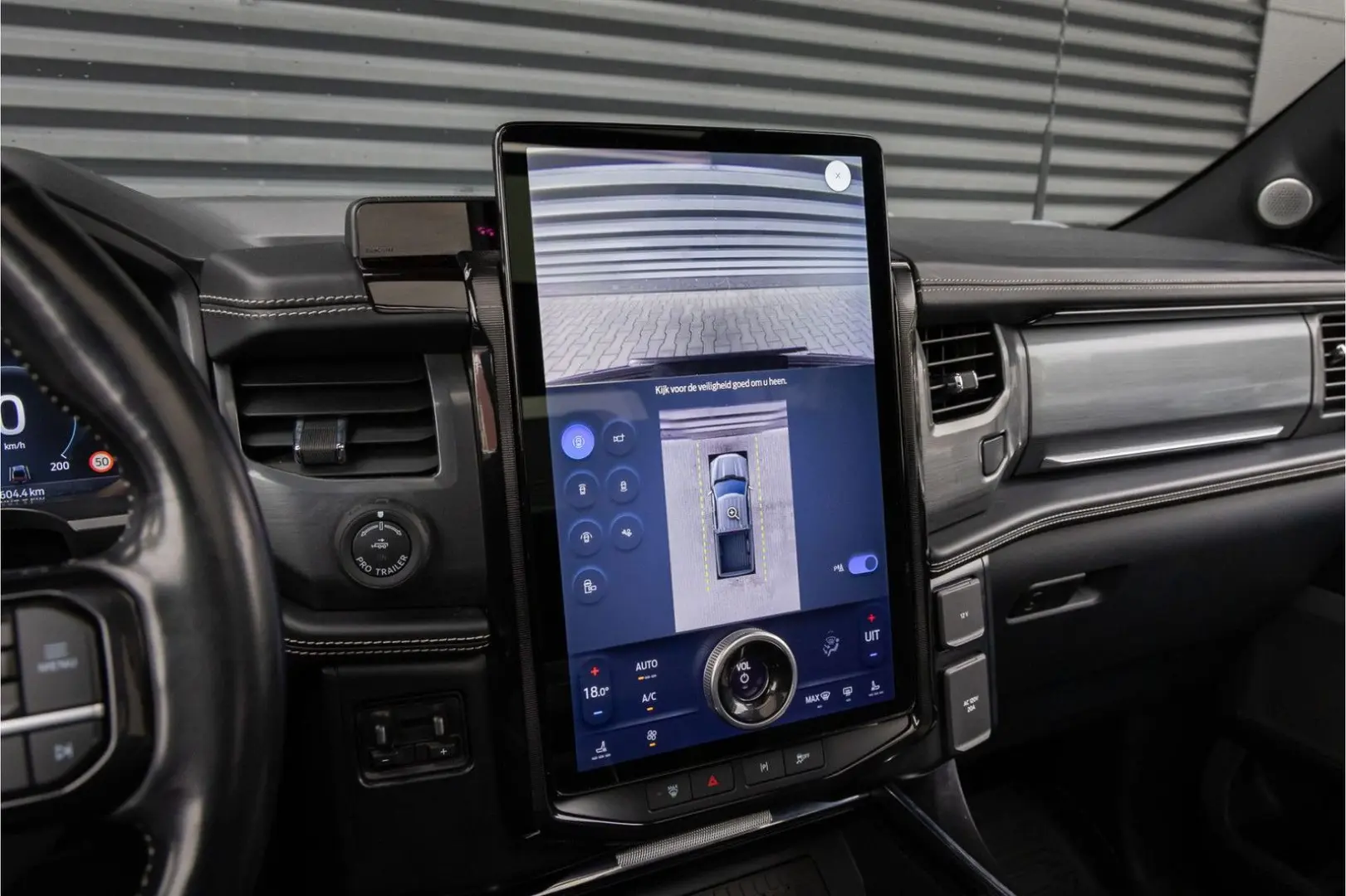 F 150 F-150 Lightning Platinum Extended Range