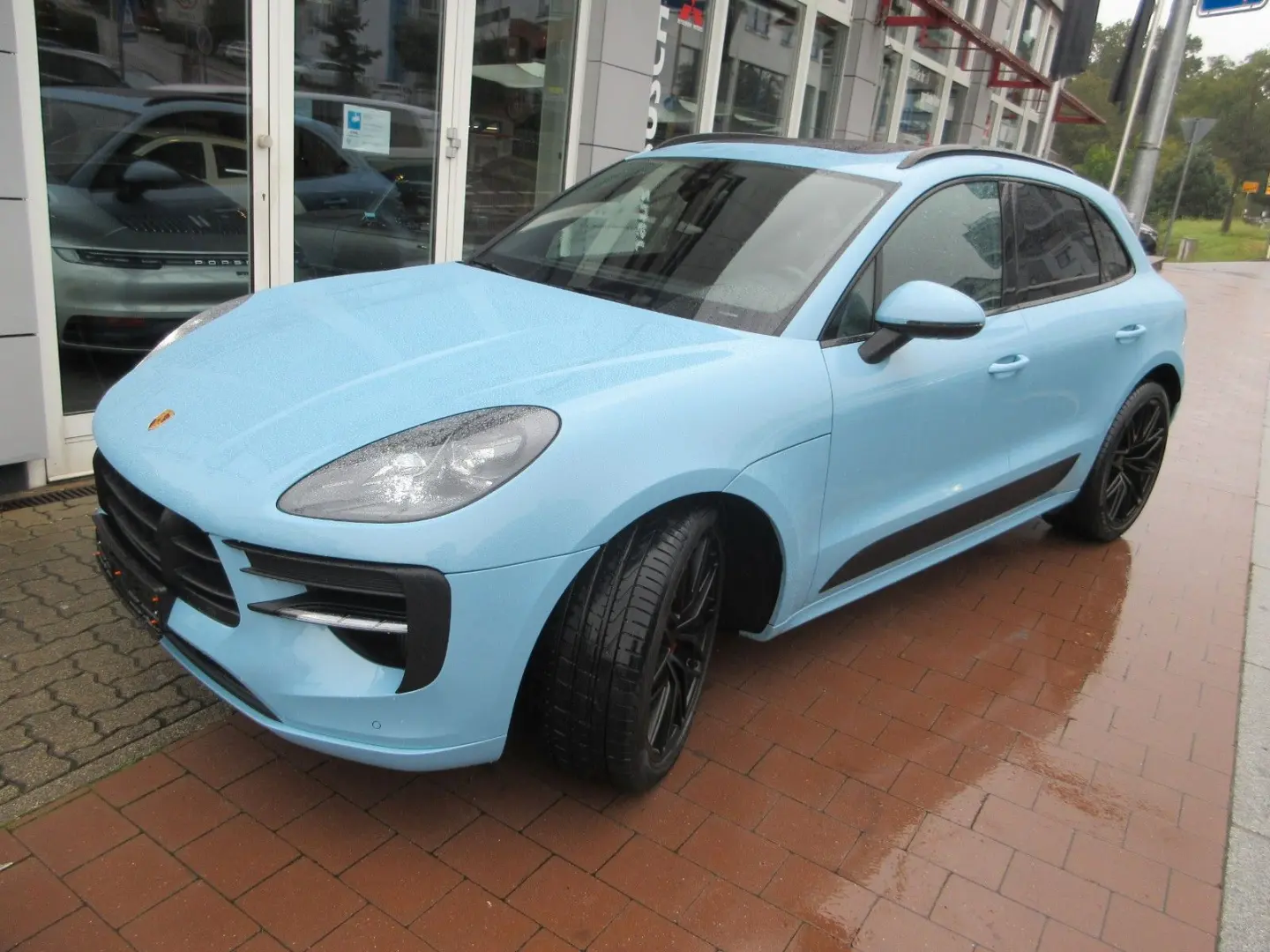 Macan GTS Luftfederung Panoramdach Park-Assisten