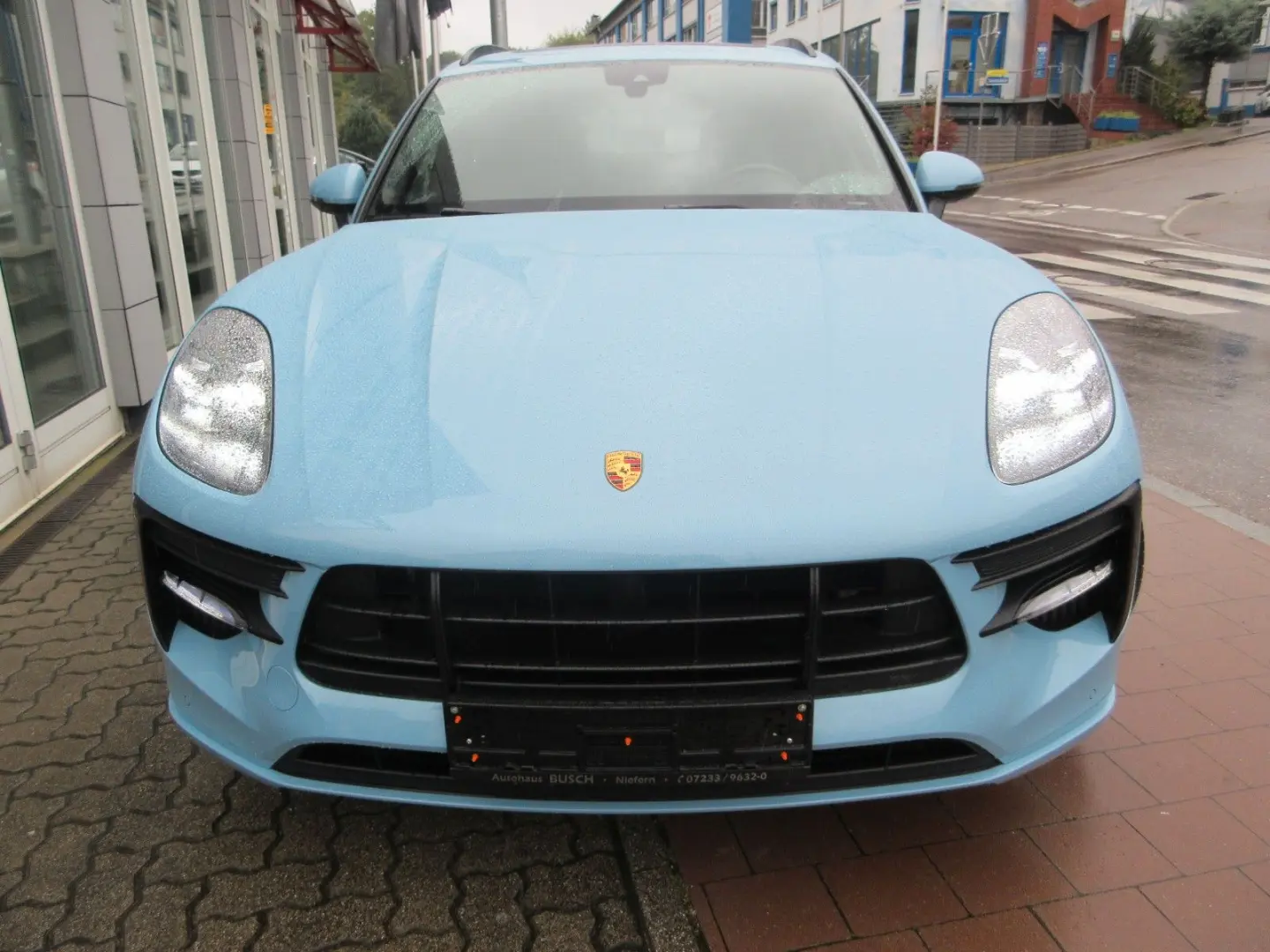 Macan GTS Luftfederung Panoramdach Park-Assisten