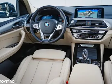 BMW X3 xDrive30d AT MHEV